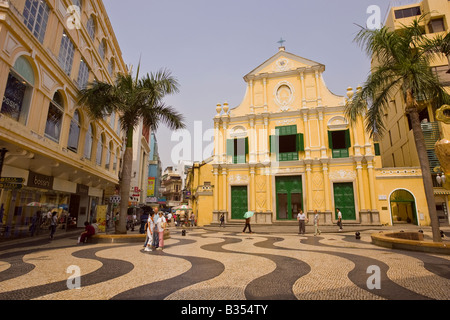 Macao Cina - San Domenico La chiesa risale all inizio del XVII secolo e riflette l'architettura coloniale portoghese influenza Foto Stock