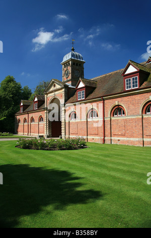 Gatehouse of il blocco stabile a Kingston Lacey House (National Trust) Wimborne Minster Dorset England Regno Unito Foto Stock