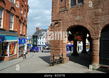 Casa mercato e High Street, Ross-on-Wye, Herefordshire, England, Regno Unito Foto Stock