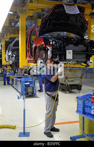 La produzione della Ford Fiesta e Fusion automobili, Colonia, Germania Foto Stock