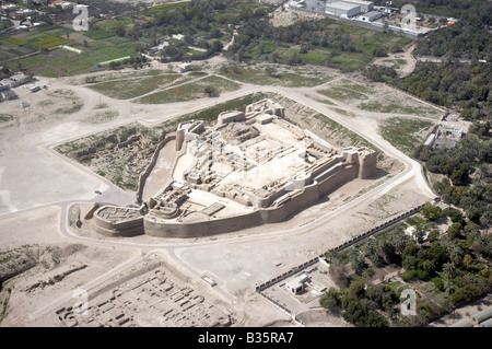 Foto aerea del Bahrain Fort noto anche come fortezza Portoghese o Qal'at al-Bahrain Foto Stock