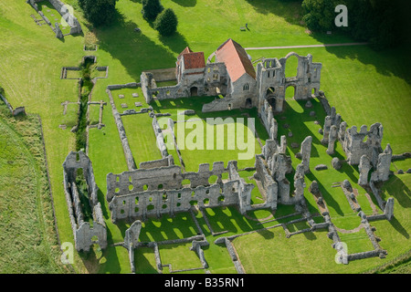 Vista aerea di Castle Acre Priory, Norfolk, Inghilterra Foto Stock