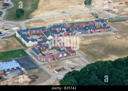 Vista aerea di alloggiamento di moderna costruzione immobiliare, Norfolk, Inghilterra Foto Stock