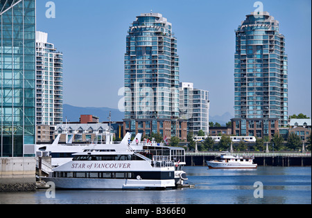 Yacht Charter per privati, società, la convenzione e le crociere con cena nel centro di marina, Vancouver, British Columbia, Canada Foto Stock