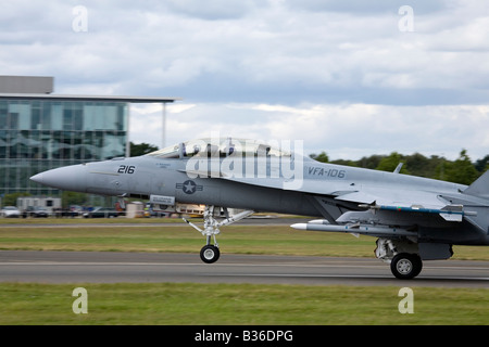 Boeing F A 18 Super Hornet vfa 106 a Farnborough International Airshow di luglio 2008 Foto Stock