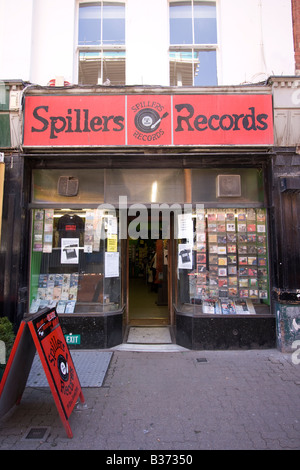 Spillers Records music shop il record più vecchio negozio nel mondo il Hayes Cardiff Foto Stock