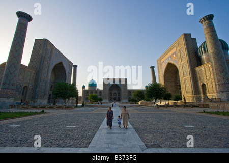 Il Registan di Samarcanda Uzbekistan Foto Stock