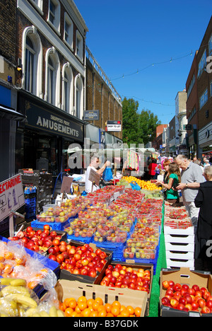 Ramsgate Street Market, High Street, Ramsgate, isola di Thanet, Kent, England, Regno Unito Foto Stock