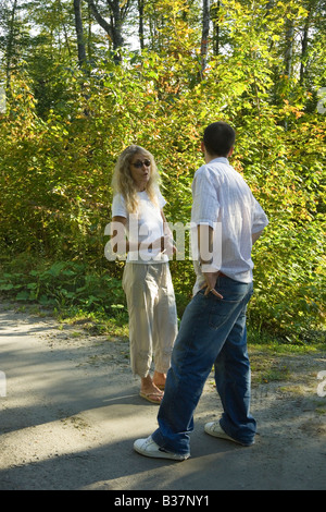 Madre e Figlio di parlare Foto Stock