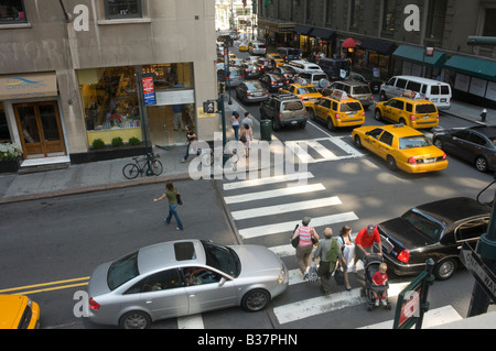 New York NY 16 agosto 2008 Vanderbilt Avenue e East quaranta Third Street Foto Stock