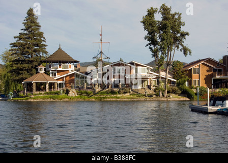 Esclusiva comunità Case e Ville lungo il lago in Westlake Village, contea di Los Angeles, California, elite e appartato city Foto Stock