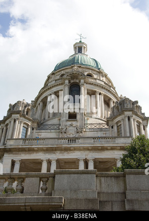 La Ashton Memorial, una follia dedicata al fine moglie del signore Ashton, Williamson Park, Lancaster, Lancashire, Inghilterra, Regno Unito. Foto Stock