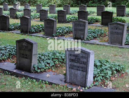 War Graves ebraica di soldati che morirono combattendo per la Germania nella Prima Guerra Mondiale, il Cimitero di Weissensee, Berlino Foto Stock