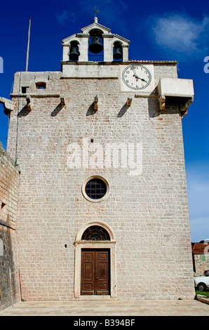 St. Mary's (Sv. Marija) chiesa fortezza nel Vrboska Foto Stock