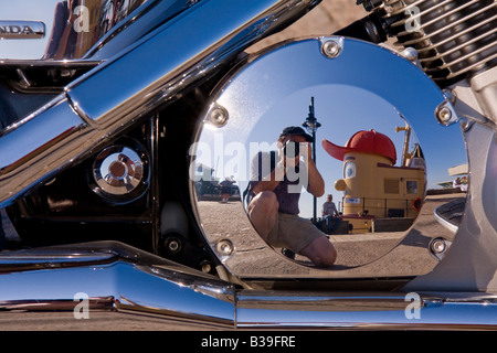 Selportrait con Theodore troppo, il rimorchiatore - Halifax, Nova Scotia, Canada Foto Stock