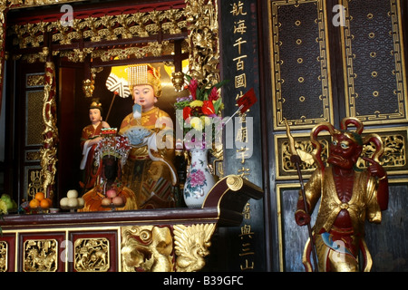 Statua del taoista di salvia Ma Zu o Ma Chu Po ( nome originale Lin Mo Niang ) , la dea del mare , Thian Hock Keng Temple. Foto Stock