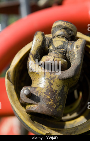 Presa di forza l'albero della PTO per il collegamento di alimentazione dell'attrezzo dal trattore Foto Stock