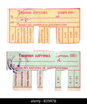 Razione sovietica di carte emesse nel 1991 nella Regione di Sverdlovsk isolato su bianco Foto Stock