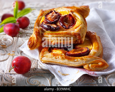 Prugna vetrato fetta di pasticceria Foto Stock