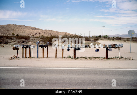 Casella di posta elettronica in Mojave, STATI UNITI D'AMERICA Foto Stock