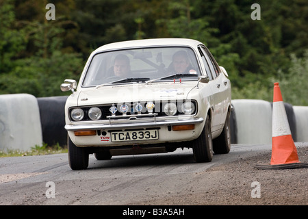 1971 Hillman Avenger Classic Autotest del veicolo Rally Knockhill Fife Scozia 2008 Foto Stock