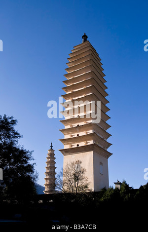 Dali Tre Pagode (San Ta Si), Dali, nella provincia dello Yunnan in Cina Foto Stock