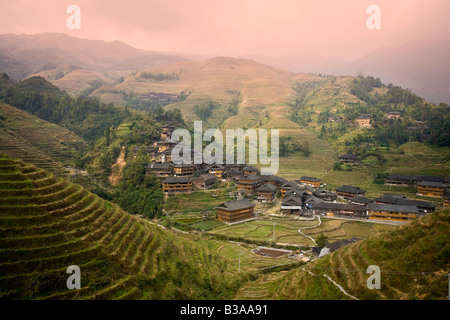 Yao villaggio di Dazhai, Longsheng, provincia di Guangxi, Cina Foto Stock