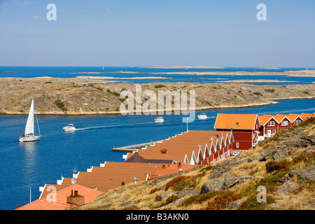 La Svezia WEST COAST SMÖGEN BOHUSLÄN VELA IN COSTA OVEST ARCIPELAGO Foto Stock