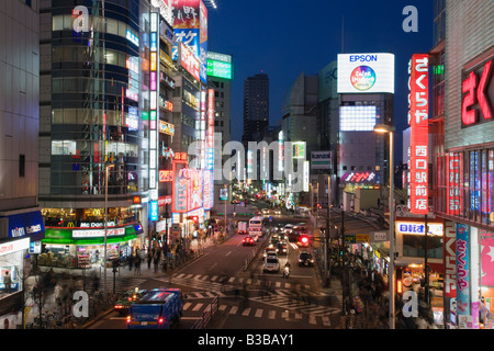 Il quartiere di Shinjuku a Tokyo, Giappone Foto Stock