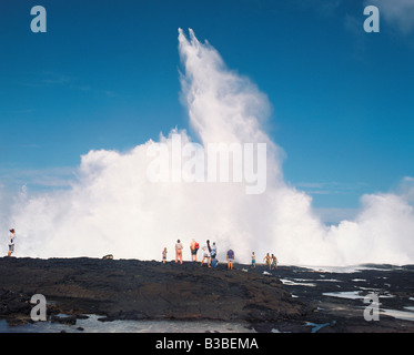 Samoa occidentale. Isola di Savaii. Alofaaga fori di soffiaggio. Foto Stock