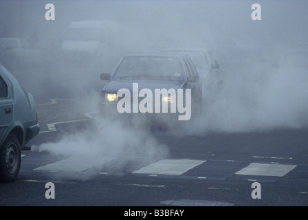 Auto inquinamento scarico REGNO UNITO Foto Stock