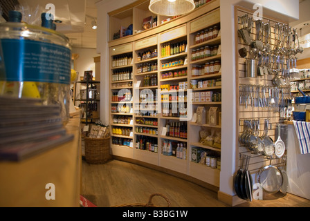 Palm Desert California El Paseo Drive è il deserto di prestigio per lo shopping di lusso Palm Desert El Paseo Williams Sonoma Foto Stock