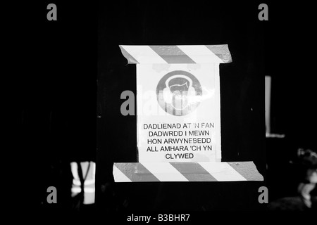 Rumore segnale di avvertimento al Greenman festival 2008 Glanusk Park Brecon Beacons Galles U K Foto Stock