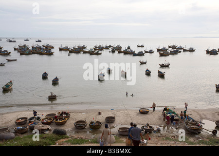 Villaggio di Pescatori, Mui Ne, Binh Thuan Provincia, Vietnam Foto Stock