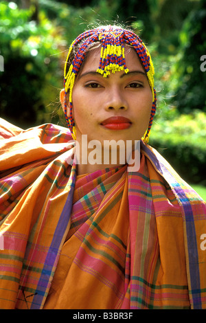 Ragazza in costume biban davao FILIPPINE Mindanao Foto Stock