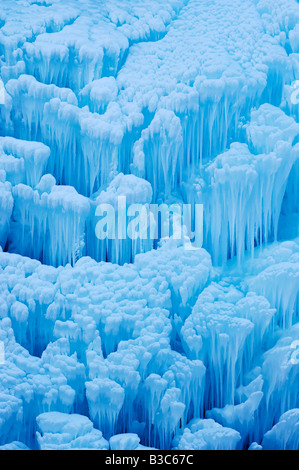 Cascate gelate Schaechental Uri svizzera Foto Stock