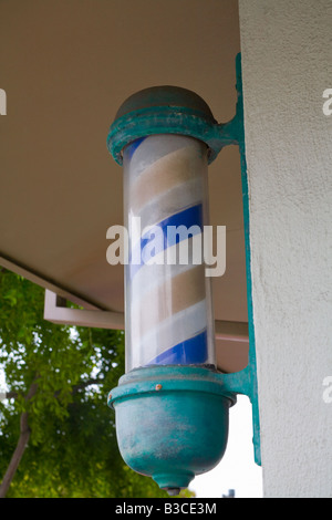 Un tradizionale barbiere pole Foto Stock