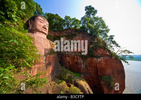 Buddha di Leshan Dafo nella provincia del Sichuan in Cina JMH3246 Foto Stock