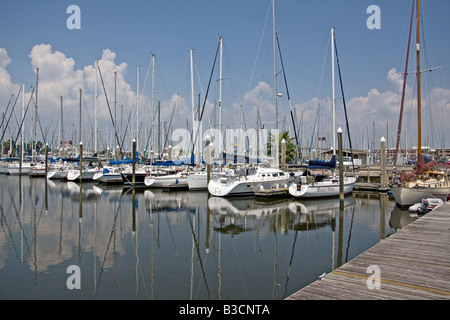 Barche a vela ormeggiata in Kemah Texas Foto Stock