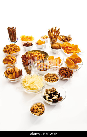 Snack assortiti, vista in elevazione Foto Stock