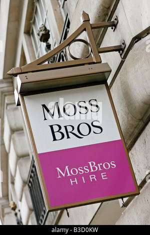 Moss Bros shop segno Foto Stock