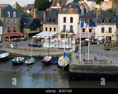 Serata in St-Goustan, Auray, Morbihan, in Bretagna, Francia Foto Stock