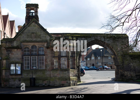 Repton scuola pubblica edifici principali e motivi tra cui la biblioteca e il quadrante, Burton-on-Trent, Derbyshire, Regno Unito Foto Stock