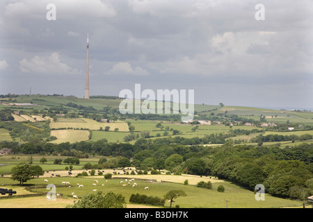 Emley Moor dal Superiore area Cumberworth West Yorkshire Regno Unito 2008 Foto Stock