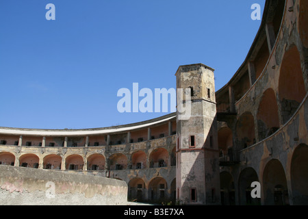 Vecchio carcere borbonico sull isola di santo stefano, Italia Foto Stock