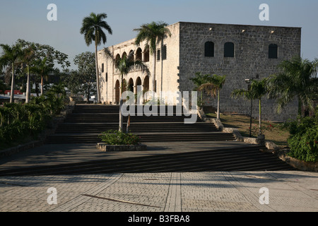Alcazar de Colon in Plaza Espana nella Zona Coloniale di Santo Domingo, Repubblica Dominicana Foto Stock