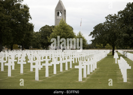 Tombe nel Cimitero e memoriale americano James St Bretagna Francia Foto Stock