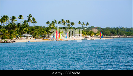 Favolosa Spiaggia Pinneys al Four Seasons hotel in Nevis Caraibi Foto Stock