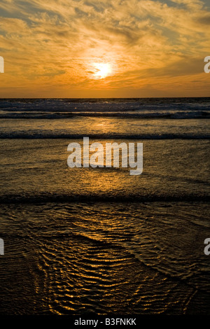 Tramonto, Gwithian Beach, Cornwall, England, Regno Unito Foto Stock