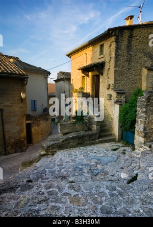 Stradine di Chateauneuf-du-Pape Foto Stock